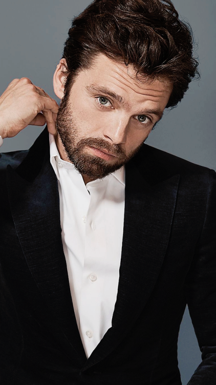 stuffsebastianstan: c buckybrnwz;