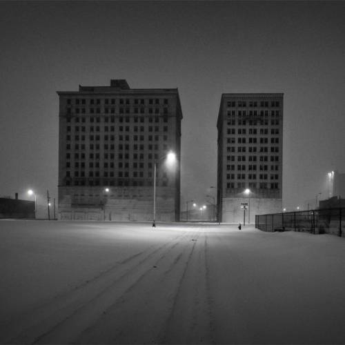 route22ny:Abandoned hotels at Park Ave and Eddystone in DetroitCirca 2015 photo by  Jon DeBoer  