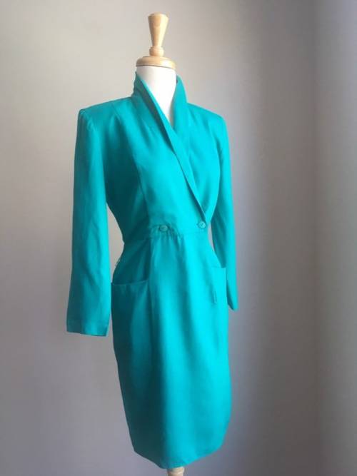 True vintage 1980s turquoise suit, x