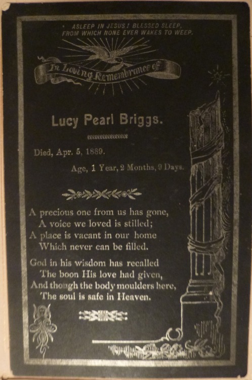 dead-people-cant-stand:Not a very good photo of it, but here’s a mourning card for one of my more un