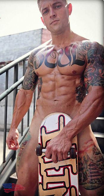 justanallamericanboy:  http://justanallamericanboy.tumblr.com/archive 