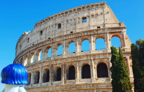 The Colosseum . . . #sadness #roma #colosseum #colosseo #italy #buildings #city #travel #gladiator 