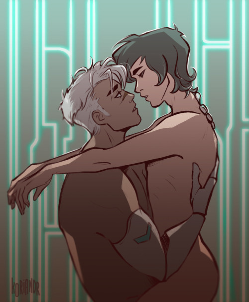 koriandr-art:  drown in glow