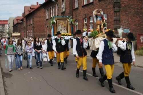 The Feast of Corpus Christi Procession in the parish Świętochłowice-Lipiny (Silesia, Poland), pics c