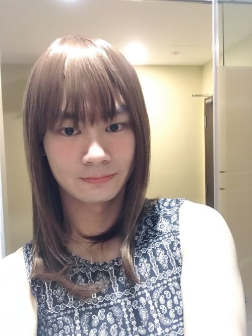 annie-b-boey:how am I look first time dress up outside … in a hotel room