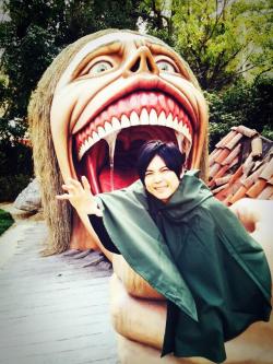 Kaji Yuuki (Seiyuu for Eren) visited Universal Studios Japan&rsquo;s SNK THE REAL exhibition today! (Source 1, Source 2)EREN NO