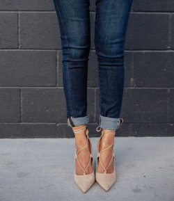 thestylewiki:  Skinny Jeans/ Nude Strappy