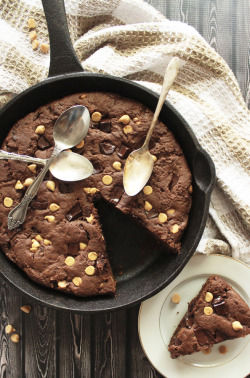 verticalfood:  Double Chocolate &amp; Peanut Butter Skillet Cookie 