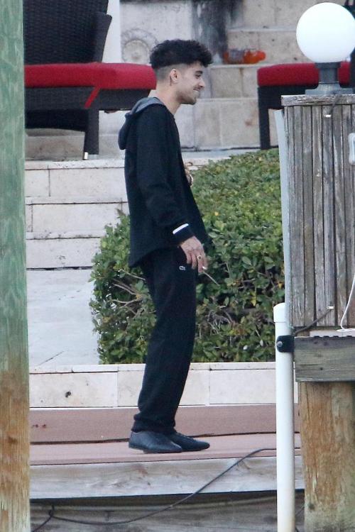 keepingupwithzayn:Zayn in Miami on February 28, 2018.