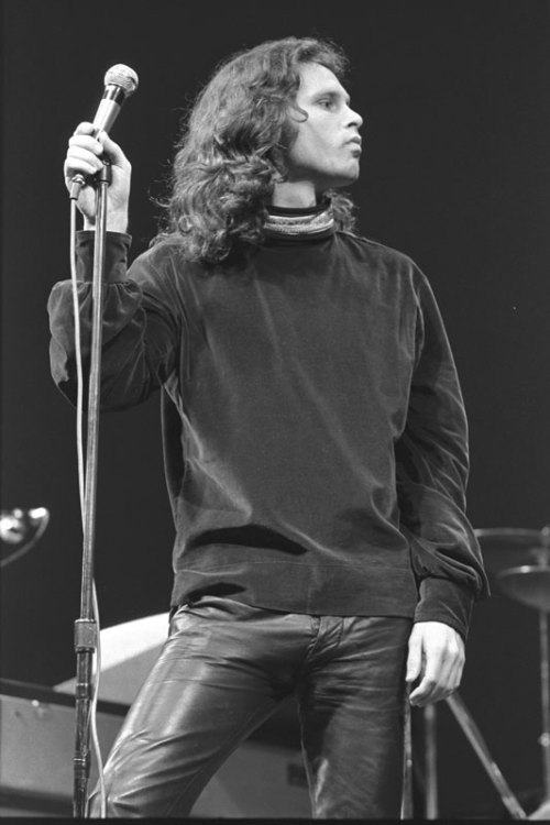 Porn mrmidnightsun:  Jim Morrison at the Filmore photos