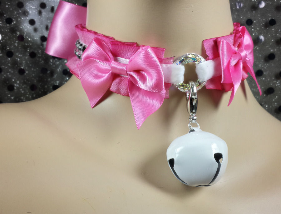 kitten-sightings:  NOT FOR SALE, but this KittenSightings set will be available for