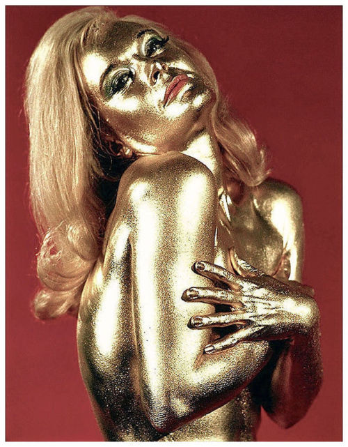 the-golden-purple-box: Shirley Eaton - GOLDFINGER