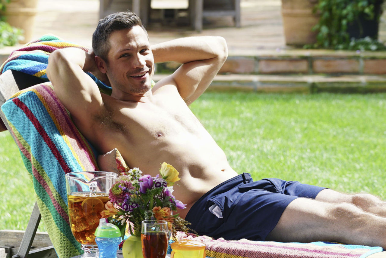 Male Celebrity Pits
