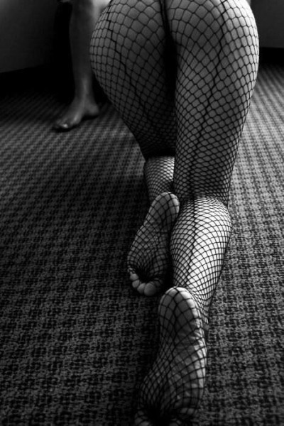 noirblacknoir: adult photos