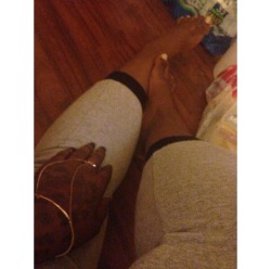 lebritanyarmor:  I have cute little feet &amp; a dope hand tat .