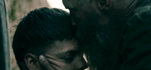 jonsofwinterfell: “Once we get inside we will be separated, if you are smart you will not be h