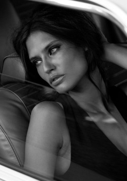 laviearose:  hannabrescia:     bianca balti 