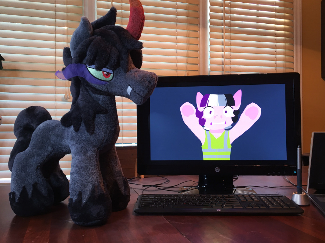 ask-acepony:askpun:Uh oh. Artwork by                   Curious Glaistig  Photography