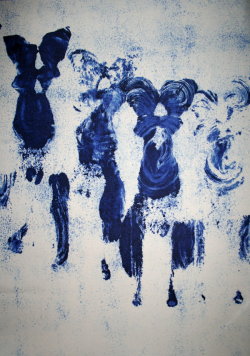an-art-gallery:  Untitled Anthropometry (ANT, 123), 1961 Yves Klein