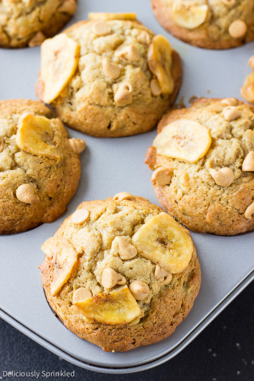 foodffs:  Peanut Butter Banana MuffinsReally nice recipes. Every hour.