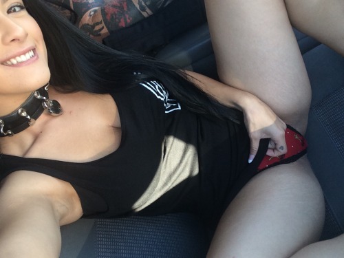katrinajadefetishmodel:  today was a good day :)