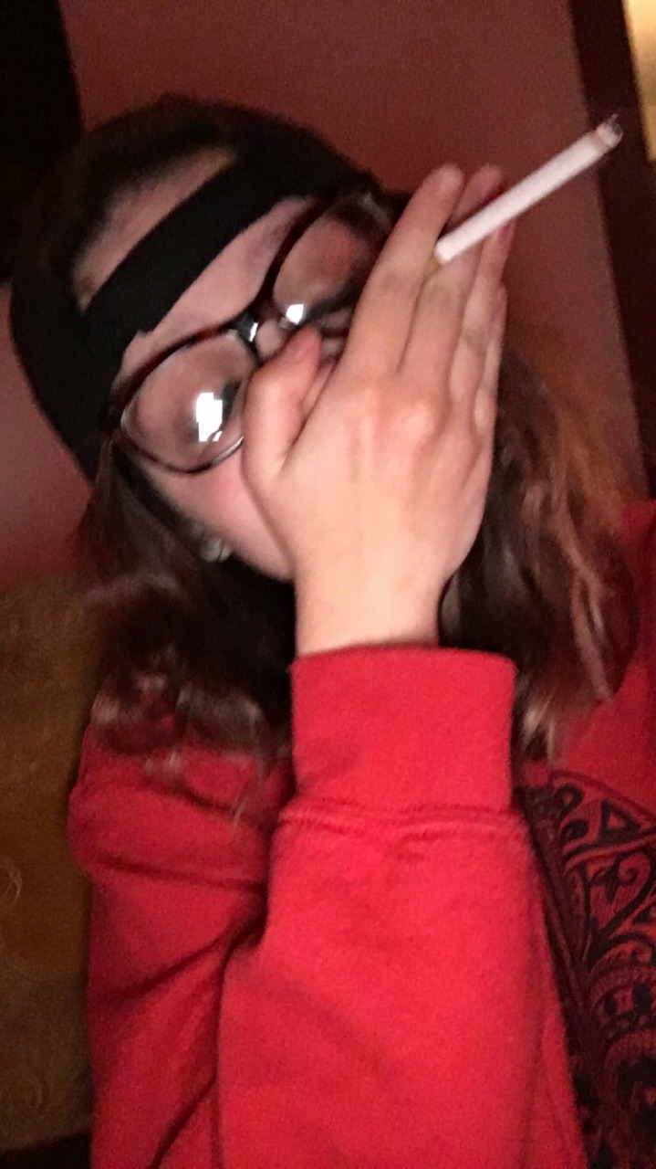 erinnlorrainee:Hey look. I’m fucked up in all of these 😂