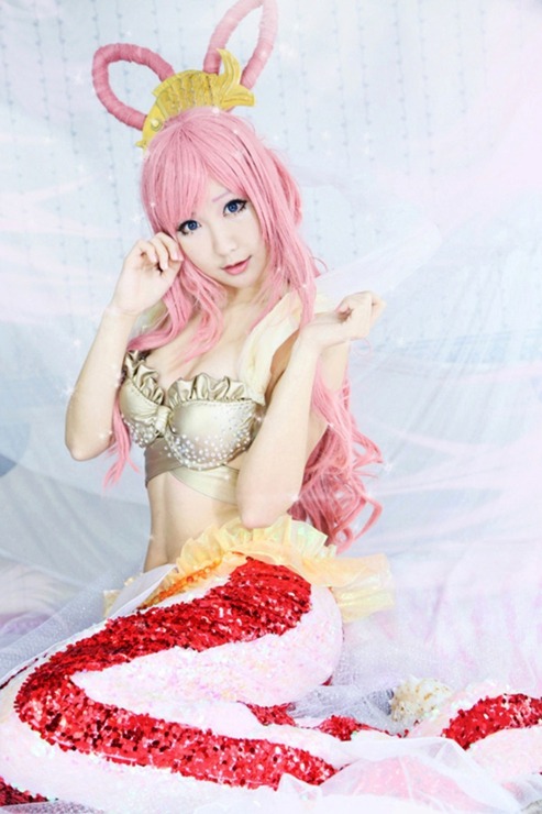 Princess Shirahoshi (ONE PIECE)