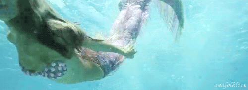 seafolklore:  Mermaid Kariel 
