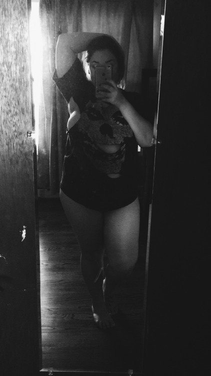 alifeofvice:  This shirt is done for but I can’t let go.