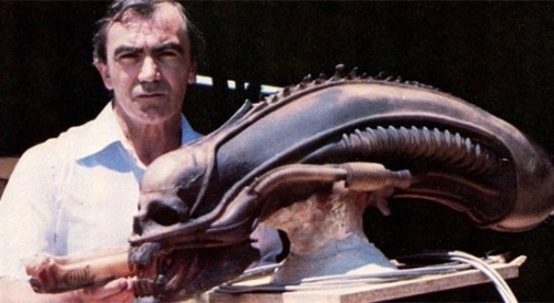 boomerstarkiller67: Carlo Rambaldi, mechanical effects - Alien (1979)