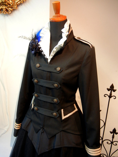 atelierbozuberalles:  New Releases: Atelier Boz -   ヴァルディックジャケット Valdick Jacket BZ2393 / BZM2393 Colours: Black / Bordeaux Price:  Mens ¥30,024 / Ladies  ¥27,864   