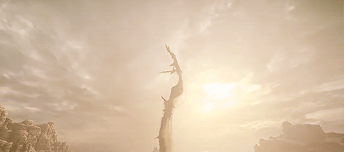 luxeor: Raise thy sword by the light, and head to the place where the sword’s light gathers…