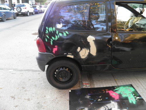 pintando el auto a un amigo2020