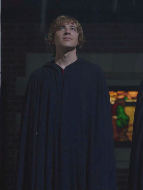 galesunshine: Cody Fern in American horror story (Part 30)