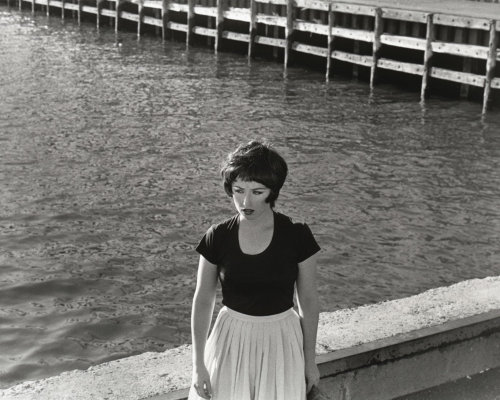 artmastered: Cindy Sherman, works from the Untitled Film Stills series, 1977-78, gelatin silver