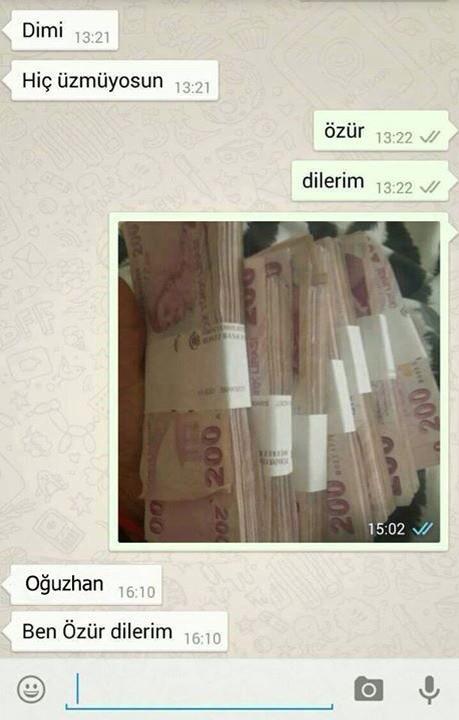 starshush-hush-hush:  popilerelanetolsun:  kovboyusikenat:  yalnizlikhavalidir:  ayruneachteanme:  dislanmislikhissim:  punchatarogullari:  Hayır ben özür dilerim  Vallahi olmaz ben özür dilerim  bende özür diliyorum arkdşlr  Hayır kardeş lafı