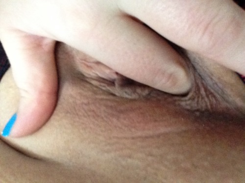 iwannafuck79:  The Mrs even thinks her pussy tastes amazing!! 