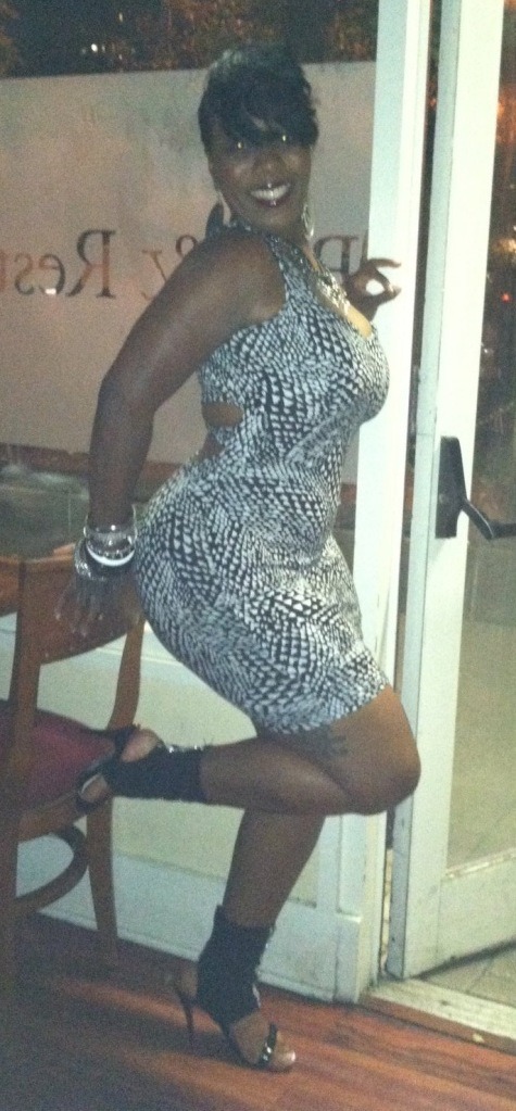 amatureblackhoneys:  I promote the hottest women &amp; the hottest blogs! Over