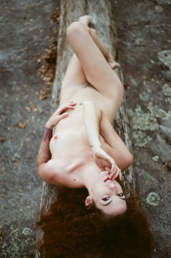 outdoor-sexy-2:  Outdoor Sexy - naked exhibitionists. Please follow and share!