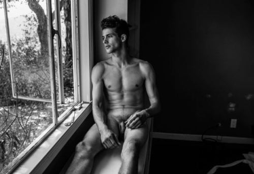 putyourpenisinmymouthh:  Jamie Wise nude Follow : Put Your Penis In My Mouth