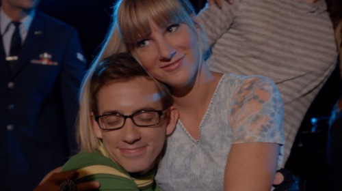 Glee 6.02 Homecoming 