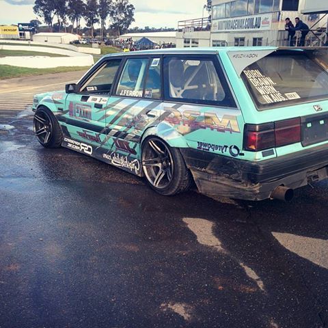 radracerblog:  Nissan Skyline R31 Wagon@jasonferrondrift