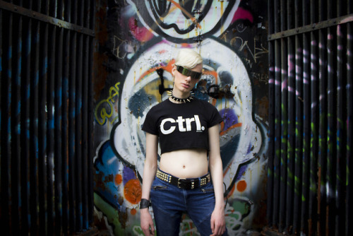 #CTRLALTCOMPLETEa #cyberpunk photoshoot⚡️☠️ PT. IV: SIGHT ☠️⚡️: jessfrom.online/: nova