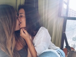 Lesbian-And-Lesbian-:  Http://Angelagimeno25.Tumblr.com/Http://My-Body-Wakes-Up.tumblr.com/