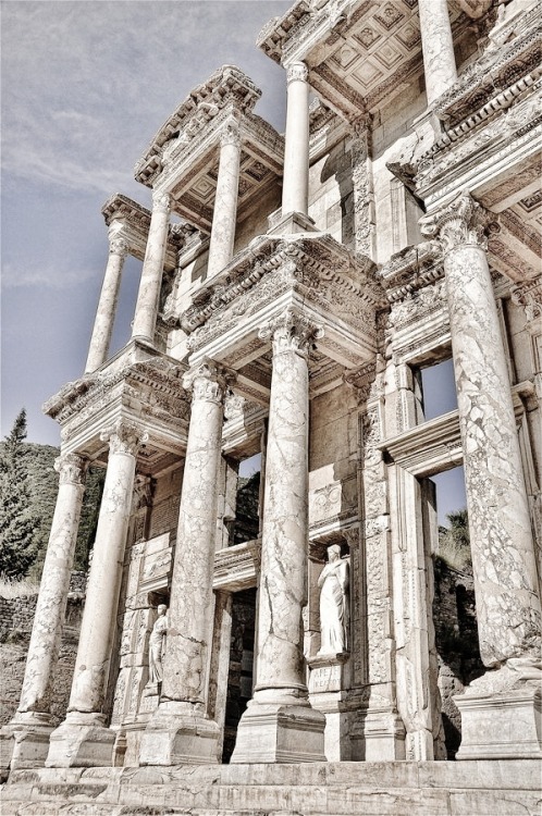 last-of-the-romans: Library of Celsus in Ephesus.