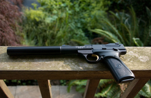everydaygun:  clean 