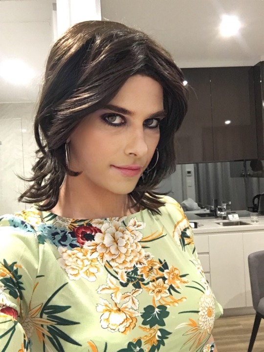 trishy:  charlotteperiwinkle:  No occasion selfie……   via https://trishy.tumblr.com/, quality no-ordinary pictures :)             