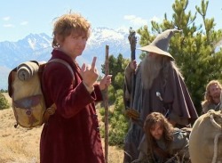 Bilbo the bird lover (Martin Freeman during