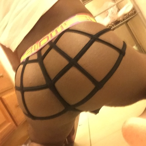 brownskin02:  Web thong jock strap😛😛😛😛😛😛