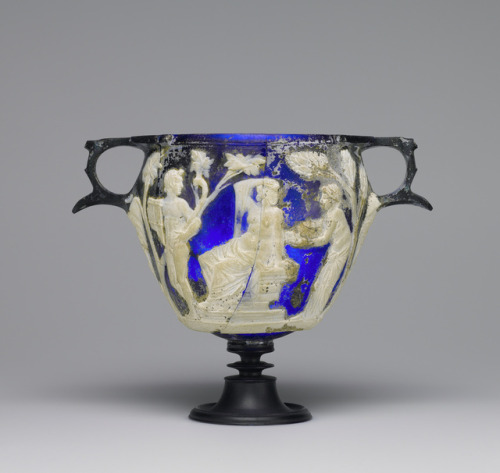 theancientwayoflife:~ Cameo Glass Skyphos. Culture: Roman Place of origin: Roman Empire  Date: 25 B.C. - 25 A.D. Medium: Glass